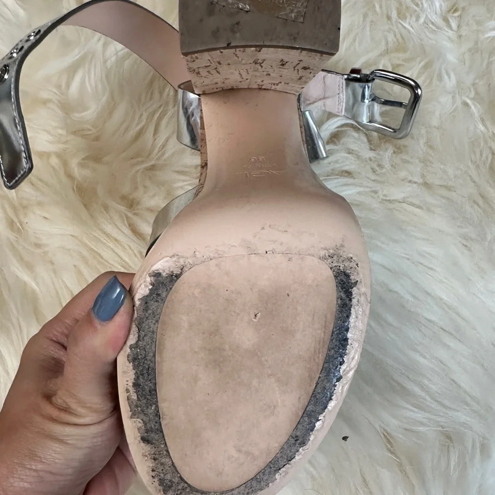AGL Agl platform sandal in metal effect leather